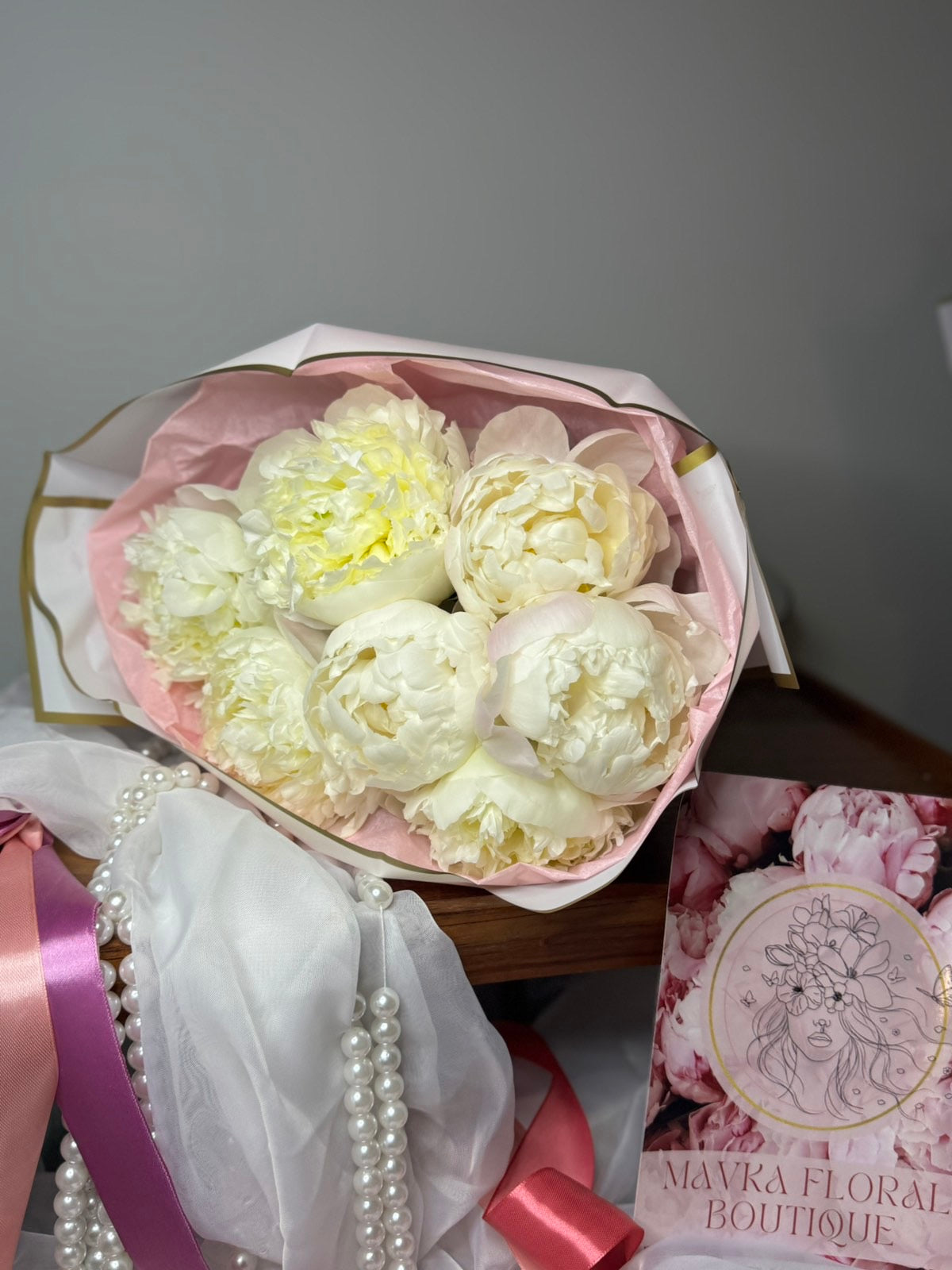 7 Fresh Peonies